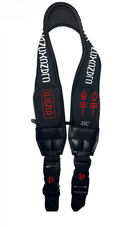 soft camera strap with pockets
